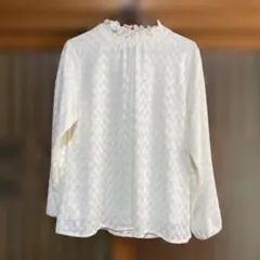 アイボリー レース編み 長袖トップス　裏地あり　L