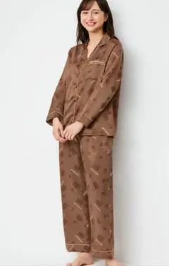 GU サテンパジャマ　meiji 明治チョコレート コラボ