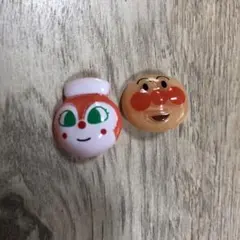 アンパンマン　ドキンちゃん　ボタン