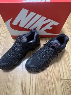 Nike Shox TL ブラックスニーカー 28.5