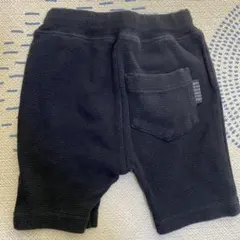 80 ハーフパンツ　ブラック