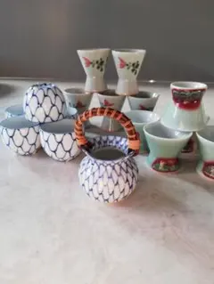 陶磁器　盃　お猪口15個+爪楊枝入れ　　昭和　酒器