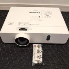 Tony 様y*PT-EZ570 Panasonic プロジェクター - メルカリ