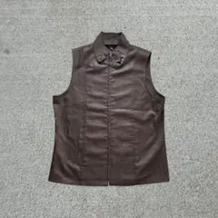 ブラウンノースリーブベスト