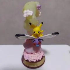 ポケモン　スウィングヴィネット　ピカチュウ&バタフリー