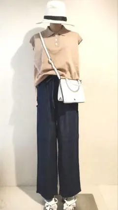 ヨッシー様 C7805 シアーブラウス×デニムコーデ - メルカリ