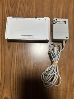 ニンテンドー3DS ホワイト ACアダプター付き