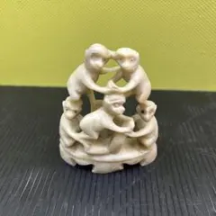 中国美術 寿山石 彫刻 置物 縁起物 【猿・蓮・雉】天然石 石彫 アンティーク 猿 石 彫刻 縁起物 鑑賞石 中国美術 古美術 古玩 骨董品 置物 - メルカリ