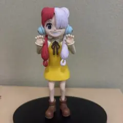 まとめ買い割引します　ワンピース ウタ フィギュア 幼少期