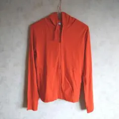 UNIQLO オレンジ フルジップパーカー