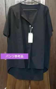 新品 半袖リネンライク　 ネイビー　紺色のサムネイル