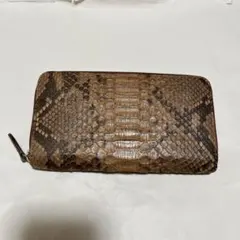 本革 ダイヤモンドパイソン ラウンドファスナー 長財布 ヘビ革 ブラウン系 綺麗のサムネイル