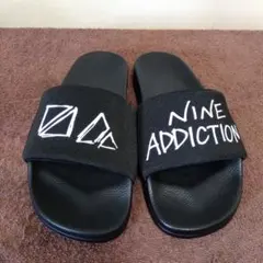 【未使用】NINE ADDICTION グラフィティソフトサンダル 25のサムネイル