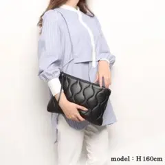 cache cache カシュカシュ☆オニオンキルト風クラッチバック ブラック