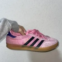 adidas ガゼル ピンク