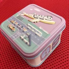 青山デカーボ　パンダ飛行機デザイン缶　美品のサムネイル