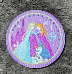 ディズニー 刺繍缶バッジ