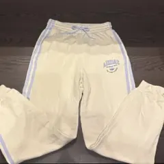 Adidasスウェットパンツ
