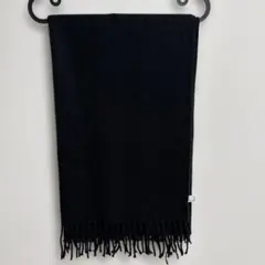 黒 アクリル マフラー