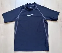 Nike ラッシュガード XS 黒(サイズ小さめ)