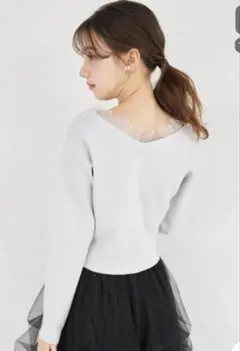 新品未使用！タグ付き！tocco closetのカーディガン　春服　ビジュー