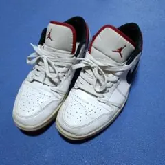 NIKE AIR JORDAN 1 LOW スニーカー