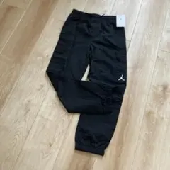 ジャニア　Jordan ブラック カーゴパンツ