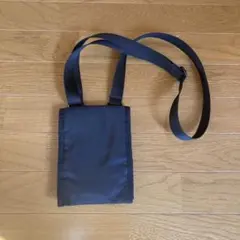 UNIQLOU ユニクロユー　ミニショルダーバッグ　ポーチ　スマホバッグ