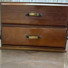 Item thumbnail for item 98ed7506-725b-4eb7-a0f3-6a80cec9b5fc