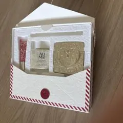 クリスマスコフレ　コスメデコルテ　ビューティー＆ケアセットホリデー（限定品）のサムネイル