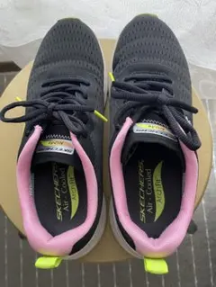 SKECHERS Arch Fit スニーカー 24cmのサムネイル