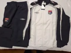 Umbro オリンピック・リヨン2007トラックスーツ Mサイズ 未使用品