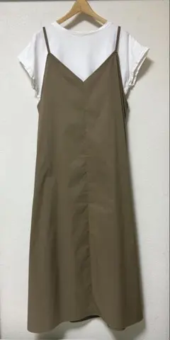 キャミワンピース カーキ 美品 未使用 M〜L 体型カバー 大人可愛い 春夏