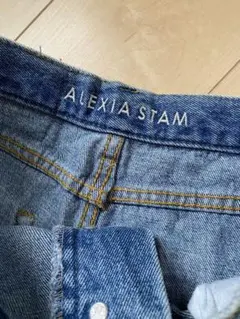 Item thumbnail for item 682dbbed-fbb7-46e1-9b35-229e2277d3c8