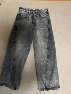 VINTAGE WASHED CURVED DENIM Sサイズのサムネイル