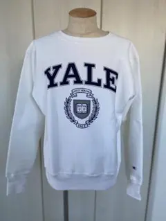 【新品未使用】Champion リバースウィーブ YALE カレッジスウェット