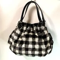 C5 Agnes b アニエス・ベー　チェック柄ファーバッグ
