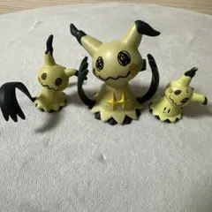 ポケモン ミミッキュ ピカチュウ フィギュアセット カプキャラ - メルカリ