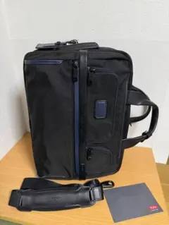 TUMI 『ALPHA 3』3WAY ブリーフ 2603180DNVY3E TUMI Men Alpha 3 3Way Brief 2603180Dnvy3E Limited Edition VHTF