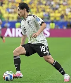 サッカー日本代表 上田綺世 ユニフォーム 3XL - メルカリ