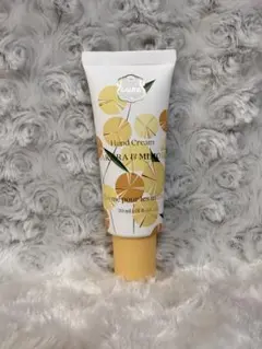 ラリン LALINEサクラ&ミモザ ハンドクリーム 30mlのサムネイル
