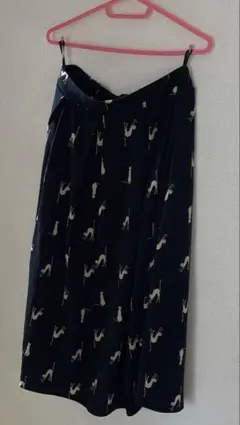 膝下丈　猫柄スカート