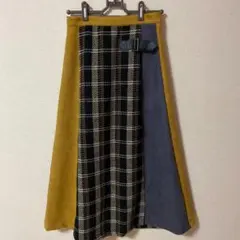 Aライン　スエードチェックスカート