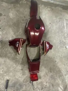 ゼファー400 外装セット　タンクカバー　サイドカバーテールカウルテールランプ