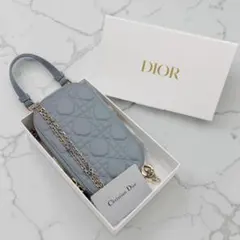 Christian Dior カナージュ スマホショルダー、フォンホルダー - メルカリ