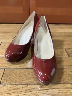モードエジャコモカリーノ　エナメルプラットフォーム　パンプス　24cmのサムネイル
