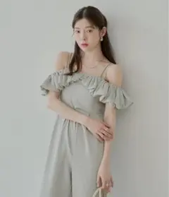 ★新品タグ付き★Chico 2wayボリュームフリルオフショルコンビネゾン
