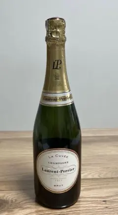 Laurent-Perrier La Cuvée 2本セット - メルカリ