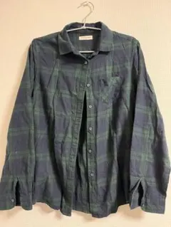 春先に最適！Vent Couvert 緑・紺 チェック柄 長袖シャツ