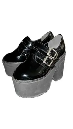 地雷系 厚底ローファー 黒 エナメル シルバー バックル Mサイズ